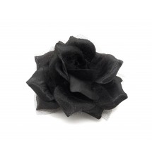 Barrette fleur tissus noir porté Barrette fleur tissus noir porté