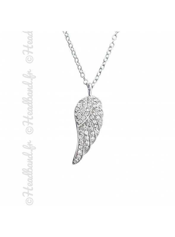 Collier pendentif aile avec cristaux argent