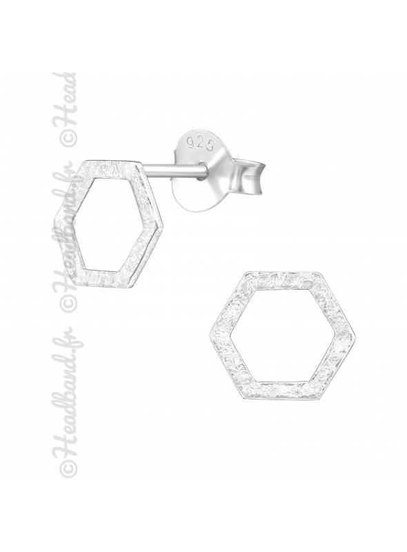 Clous d'oreilles hexagone texturé en argent