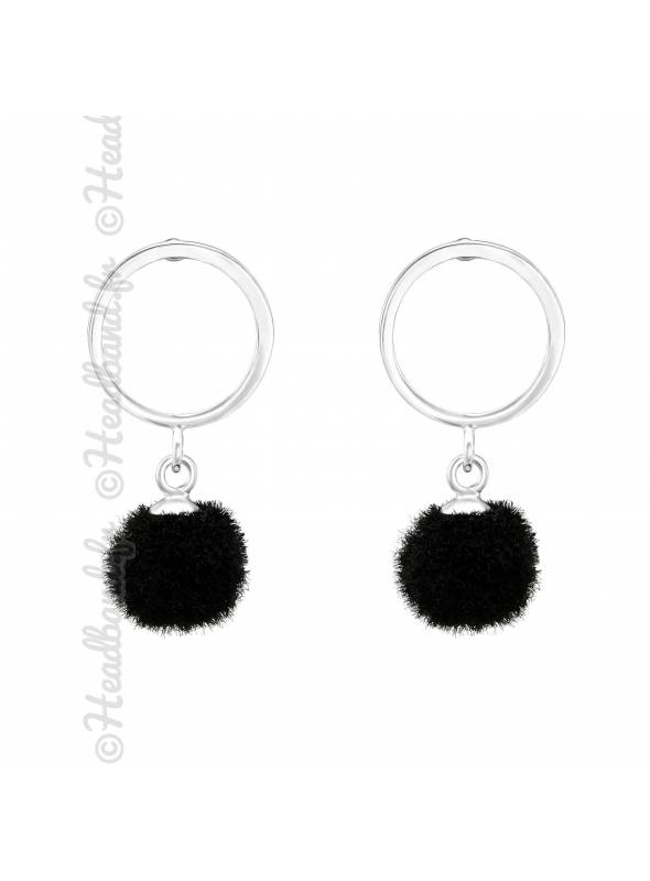 Clous d'oreilles pompon noir en argent