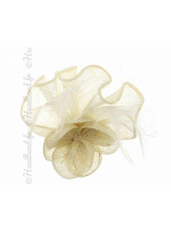 Pince cérémonie fleur sinamay voilette beige